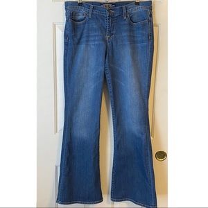 Lucky Brand Sweet ‘N Flare Jeans Size 12
